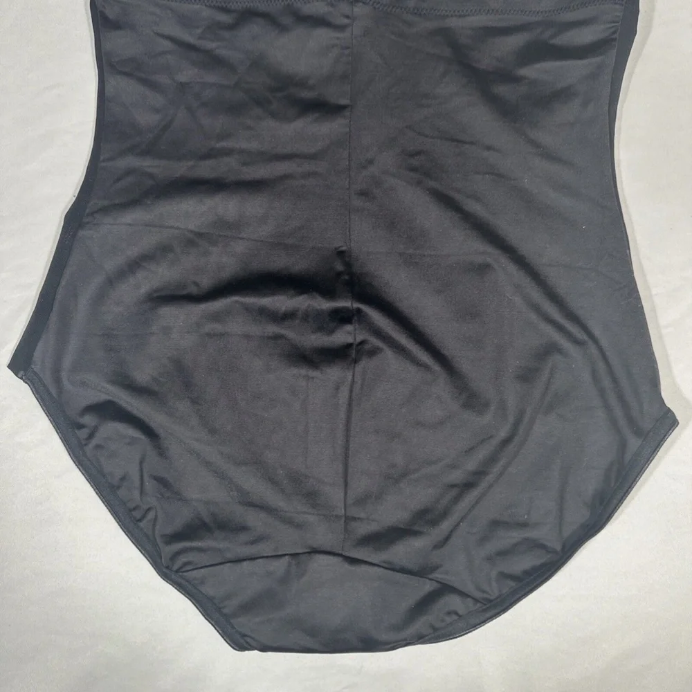NEW $40 CITY CHIC [ S/16 16W ] Smooth & Chic Control Brief in‎ black